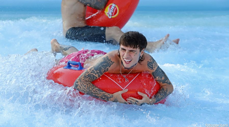 Rosa Chemical Surfing