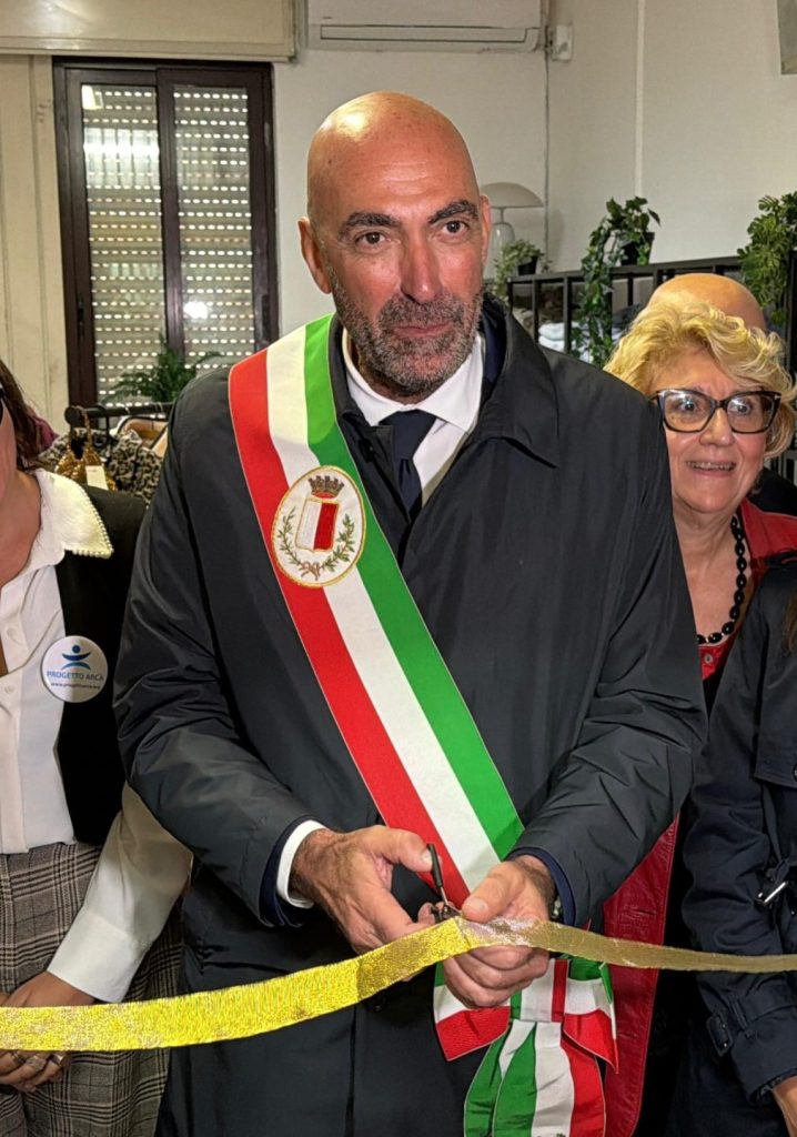 guardaroba solidale bari