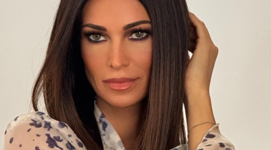 Manuela Arcuri PH IG