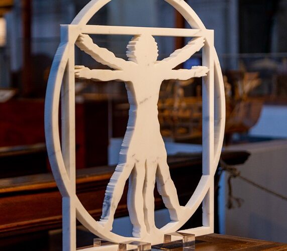 Leonardo invenzione ph press