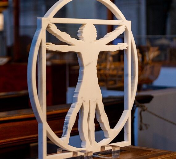 Leonardo invenzione ph press