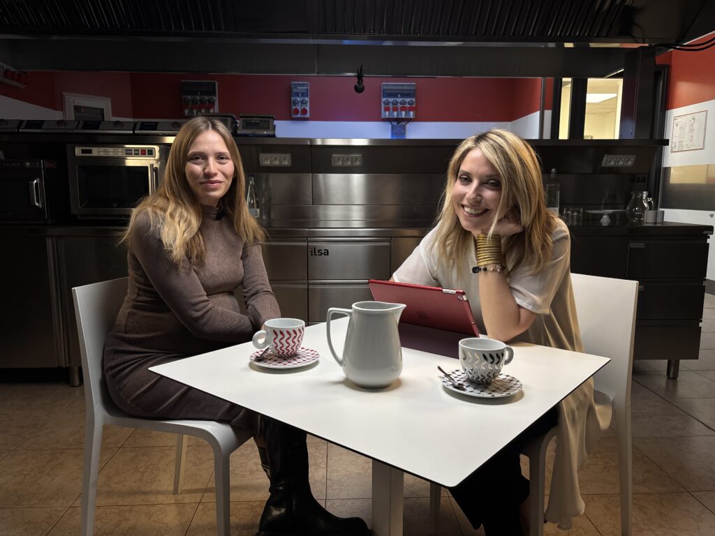 Isabella Potì con Elisa del Mese ph Press