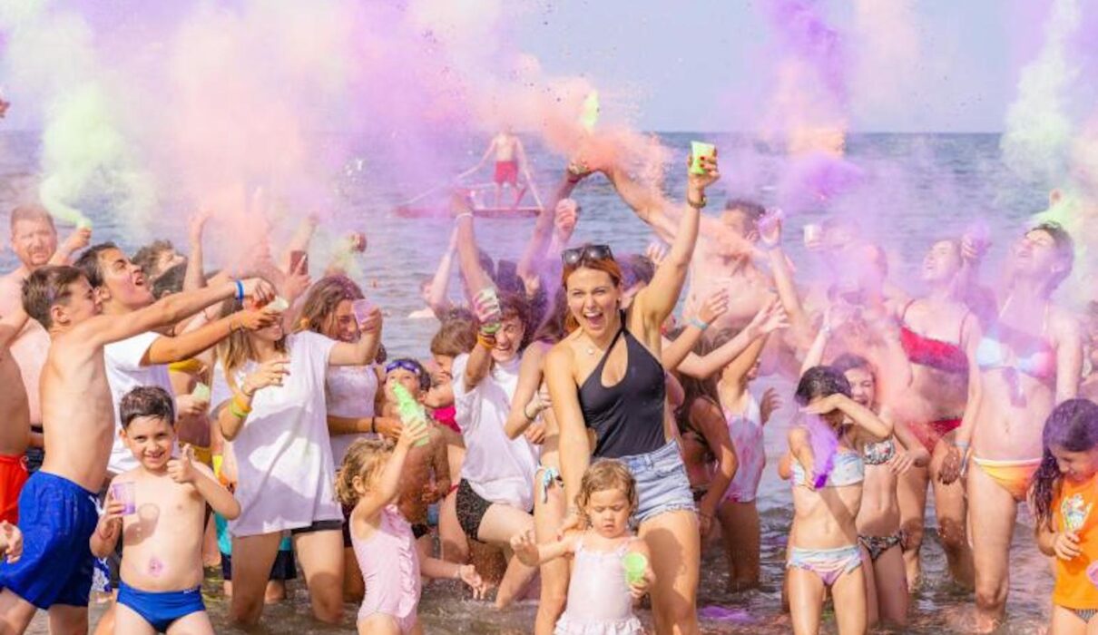 Color Holiday ph Press