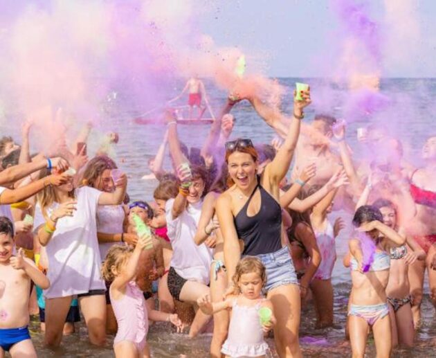Color Holiday ph Press