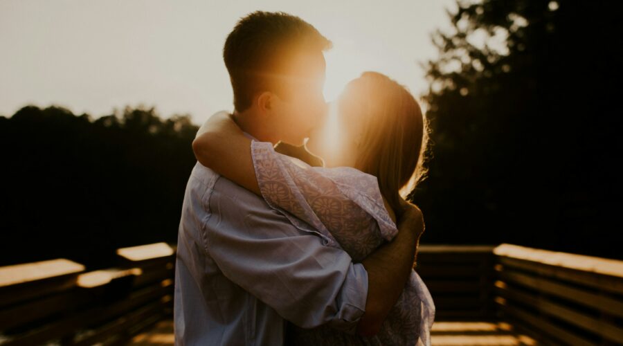 baci [BRUSH] International Kiss Day Fonte Unsplash