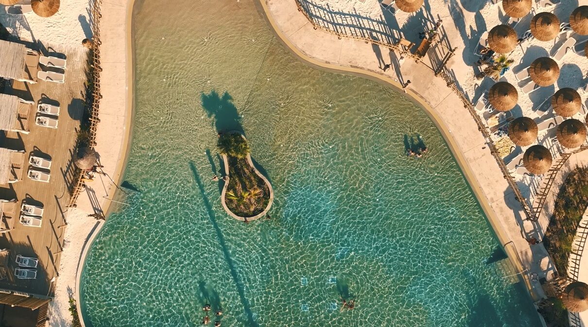 Blue Paradise Acquaworld ph Press