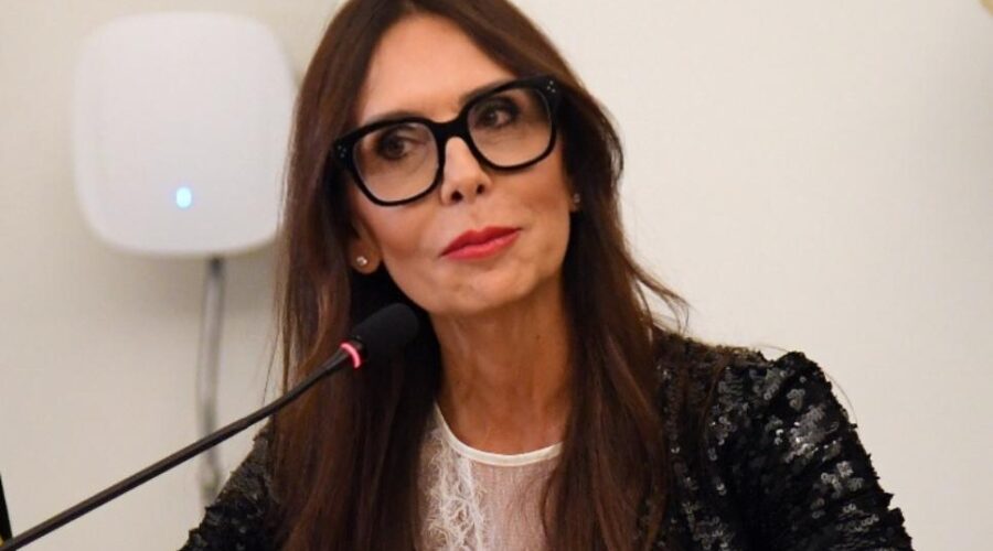 Elisa Caponetti ph Press