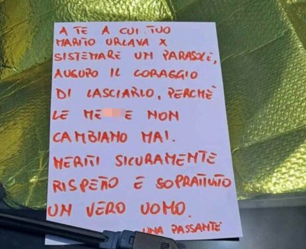 Biglietto anonimo su parabrezza ph Facebook