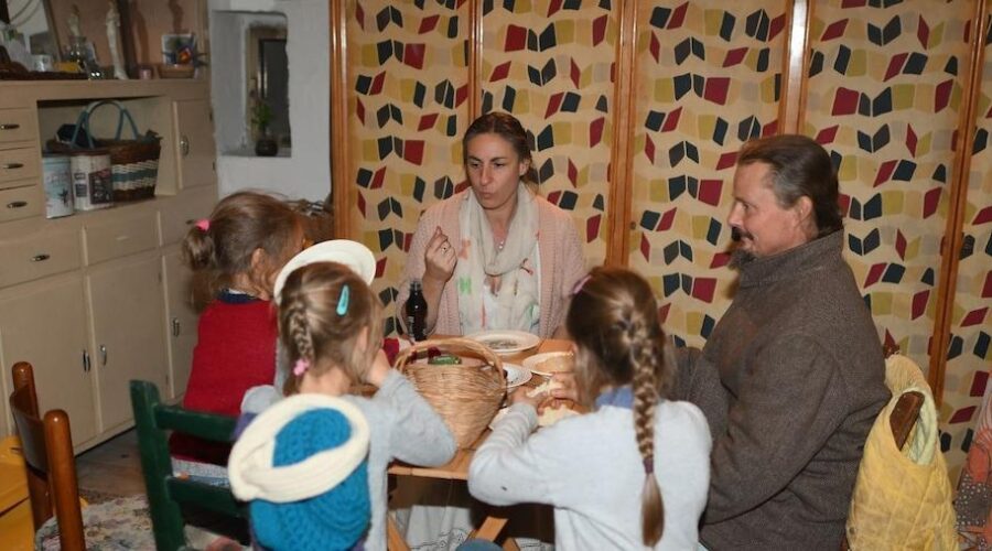 Famiglia del bosco ph X