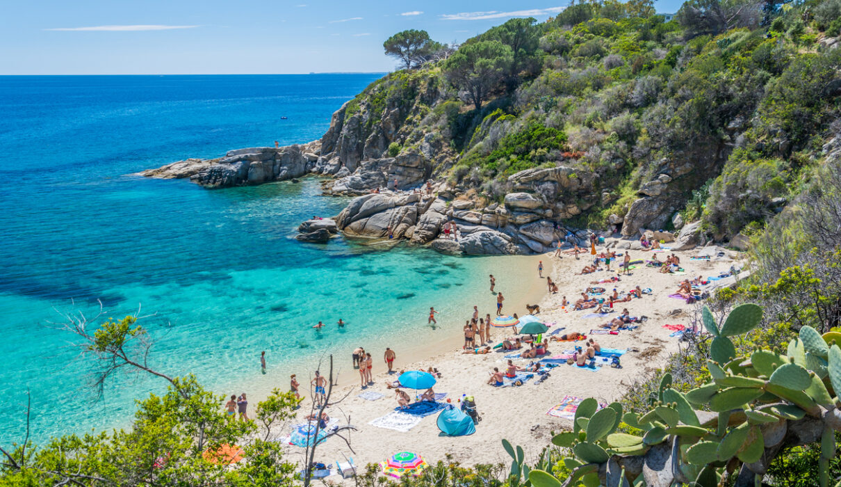 Spiaggia dei Cavoli, Isola D'Elba Toscana ph Press