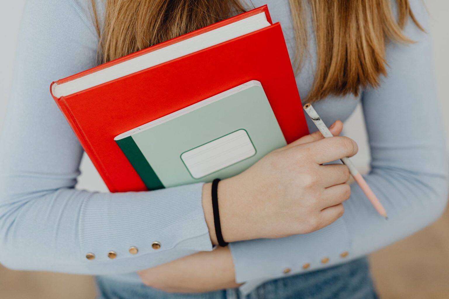 Libri scolastici ph Pexels