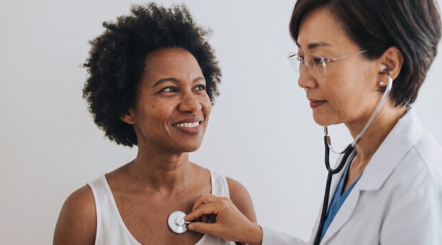 Salute cardiovascolare femminile ph AI