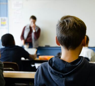 Scuola ph Unsplash