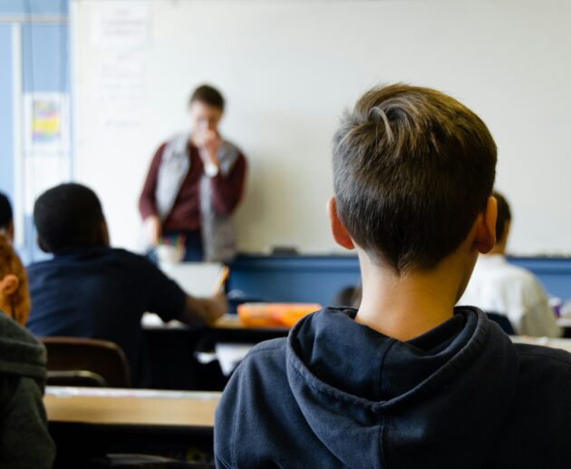 Scuola ph Unsplash